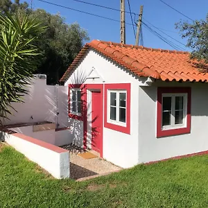Lisbon Cozy House W/garden And Pool Valejas